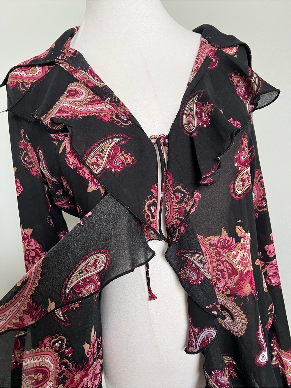 Sheer Floral Paisley Ruffle Blouse Boho Bell Sleeve Top Black Pink S/M - Picture 4 of 5